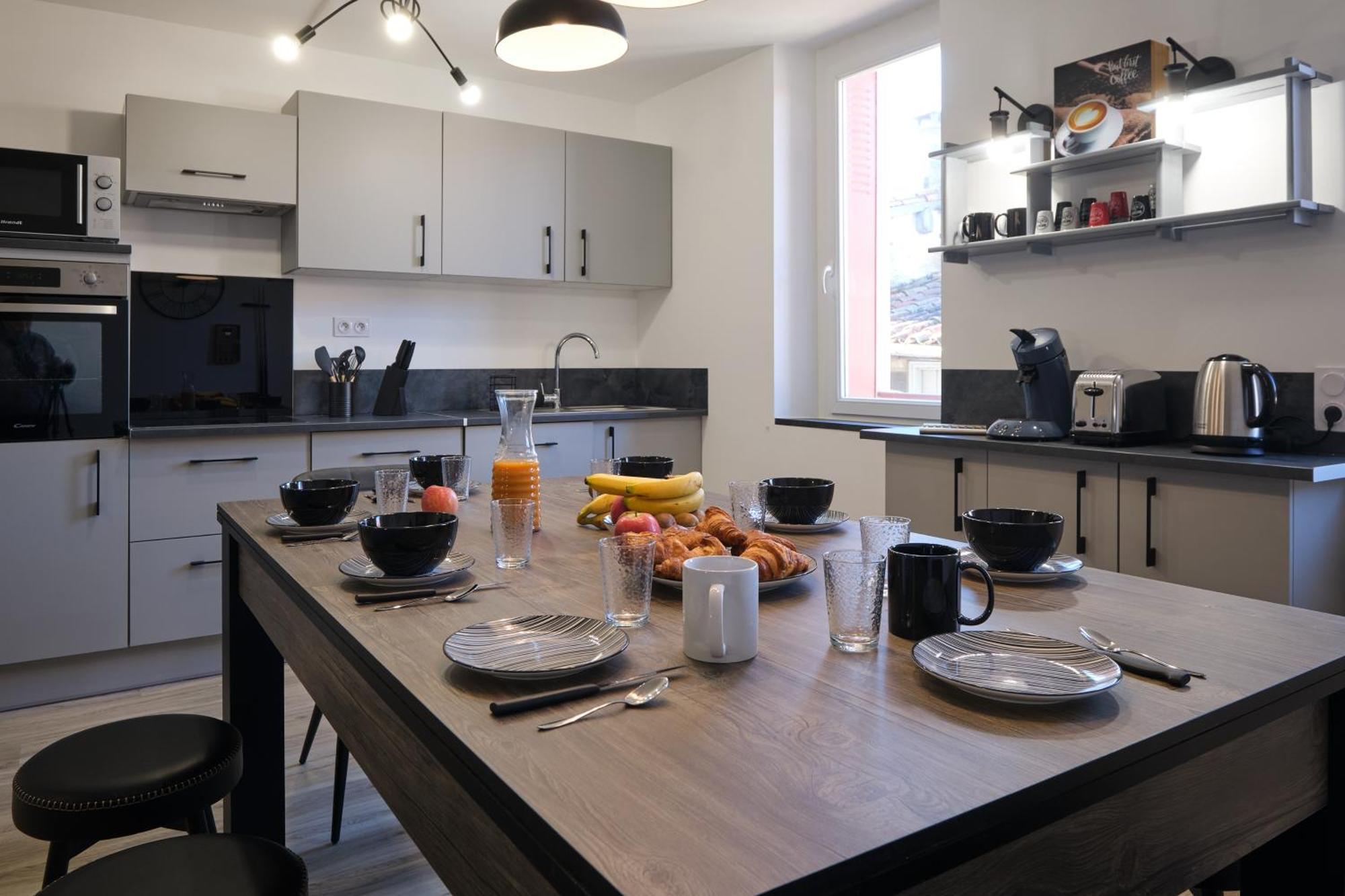 Magnifique*T4*Centre Ville*Wifi*Billard*Netflix* Limoux Exterior foto